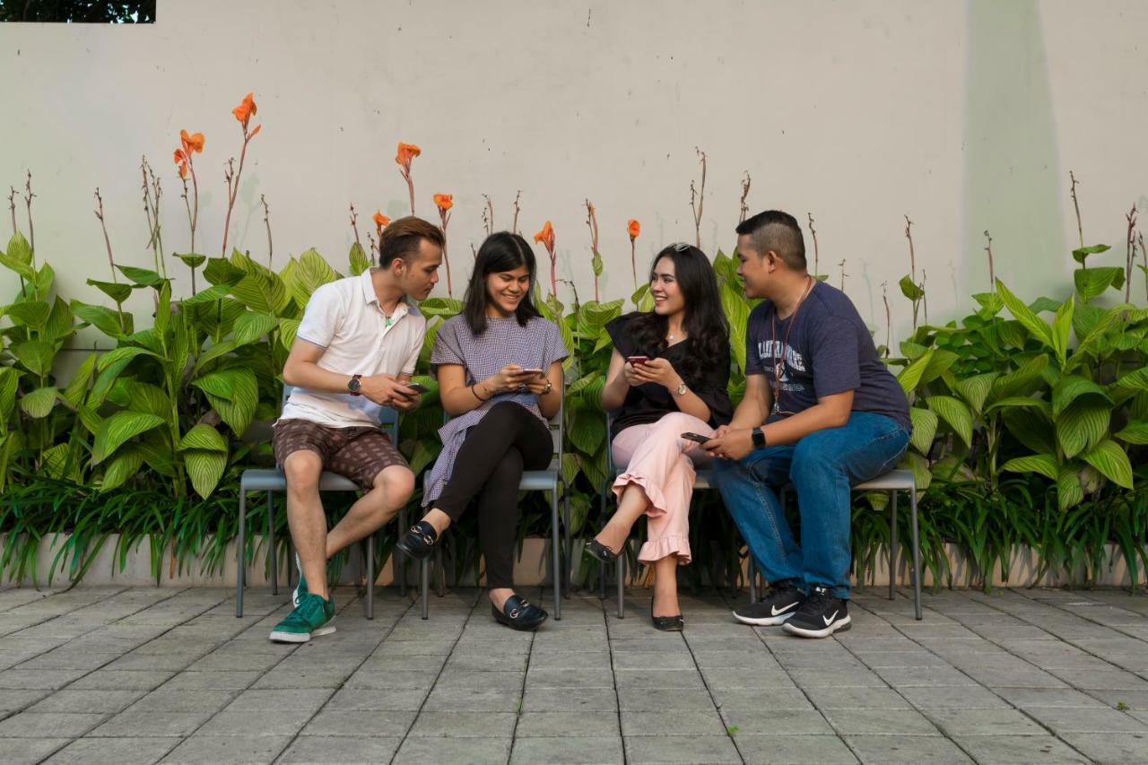 Reddoorz Plus Near Mien Tay Bus Station 2 Ho Chi Minh-Byen Eksteriør billede