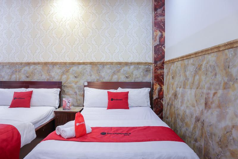 Reddoorz Plus Near Mien Tay Bus Station 2 Ho Chi Minh-Byen Eksteriør billede